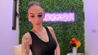 hotfallingdevil - chaturbate